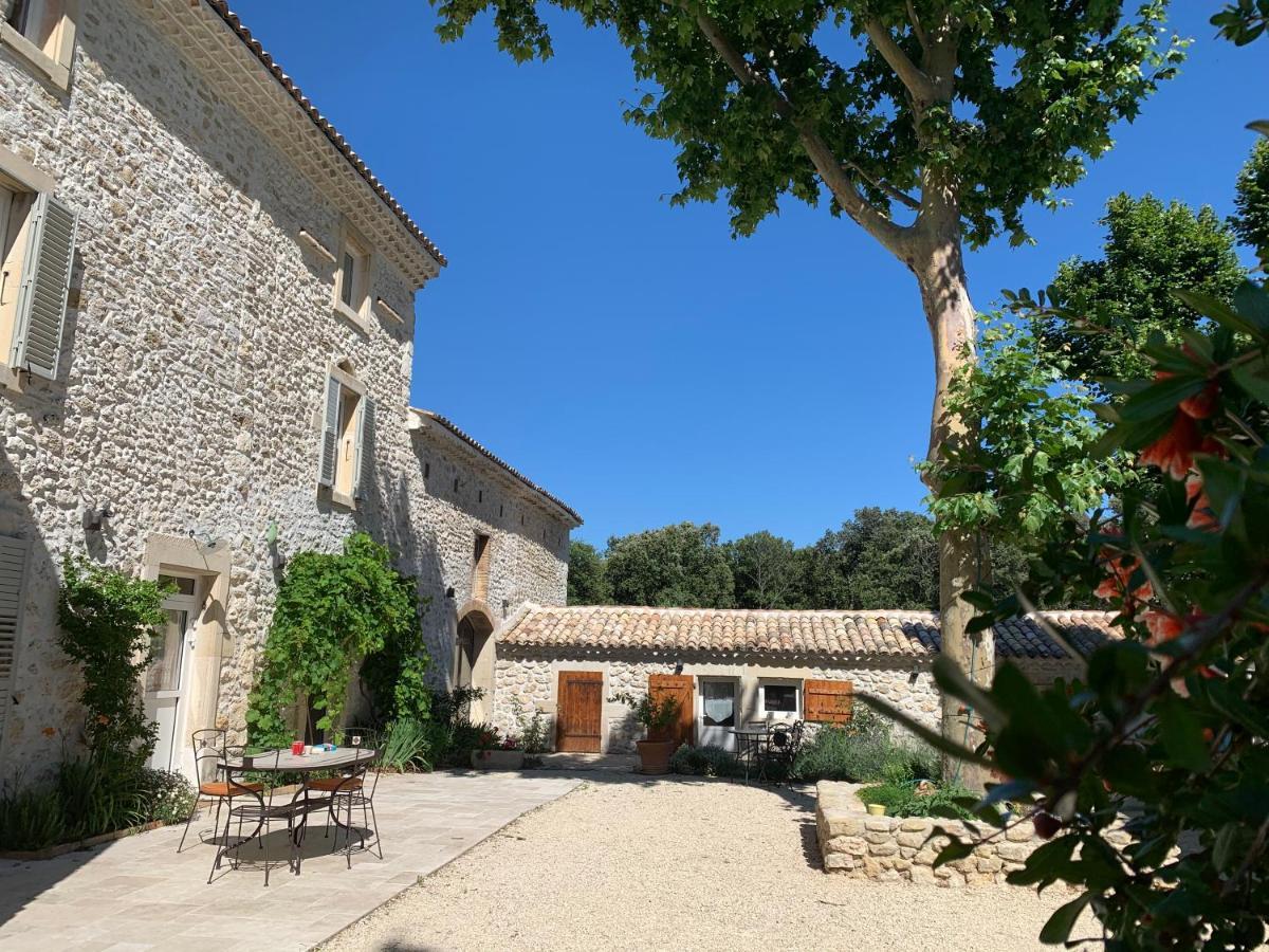 Le Mas Du Pigeonnier Reauville Exterior photo
